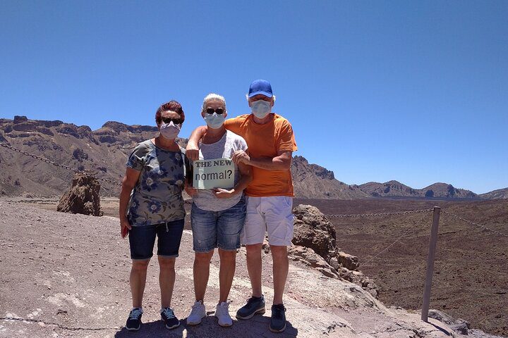 Private Lanzarote Tour: Volcanoes, Caves & Coastal Wonders