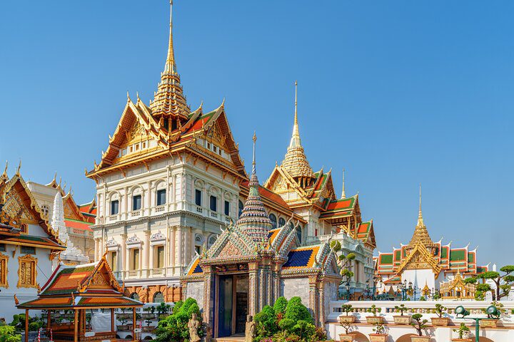 Private Bangkok Grand Palace, Temples & Chinatown Tour